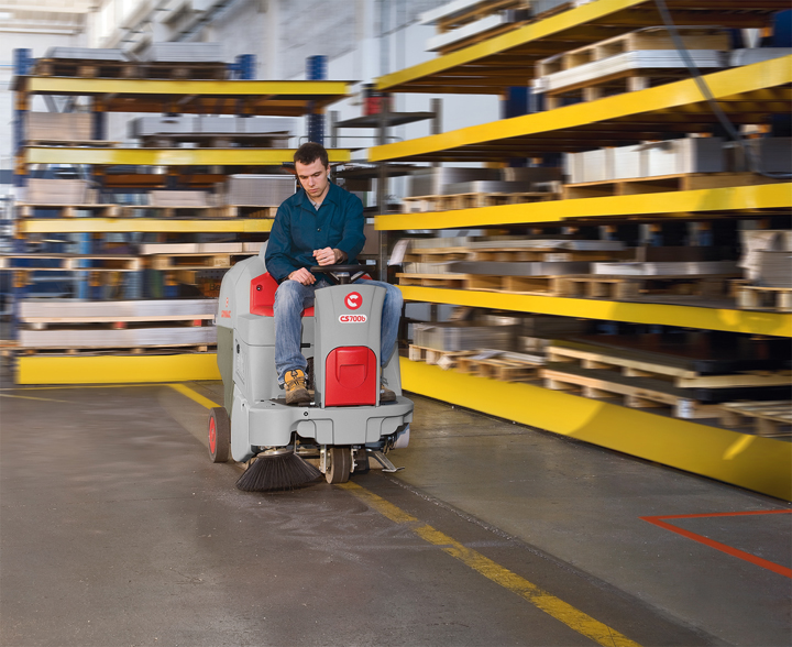 0039 CS700 B Off Meccanica1_VUgs.jpg